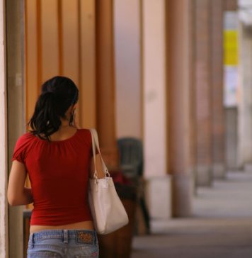 La ora 13.00, Capitala are cea mai scăzută prezență din țară, dar s-a votat mai mult decât acum 4 ani