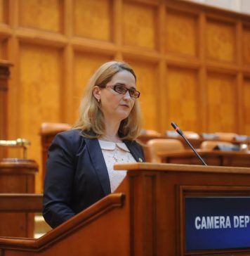 Beatrice Tudor (PSD): Guvernul PNL sacrifică românii/La aproape 3.000 de cazuri PNL insistă cu alegerile parlamentare