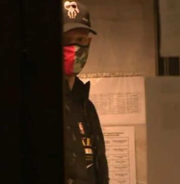 Bărbatul care a lovit cu mașina un polițist în București riscă să ajungă la închisoare pentru ultraj