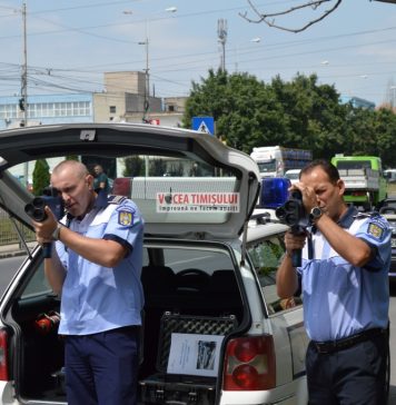 Ţigări de contrabandă în valoare de peste 146.000 lei, confiscate de poliţiştii de frontieră la Izvoarele Sucevei