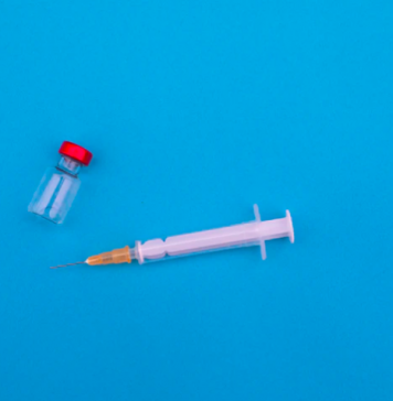 Campania de vaccinare începe în 27 decembrie la ora 9:00 în două spitale din Capitală