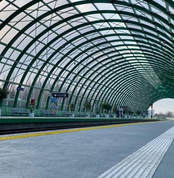 CFR Călători vrea să ieftinească biletele de tren pe noua rută Gara de Nord – Aeroport Otopeni. Vezi care este prețul biletelor la Regio Călători și Transferoviar Călători