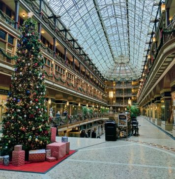 Prefectura Capitalei anunță controale în mall-uri pentru că oamenii s-au relaxat prea mult