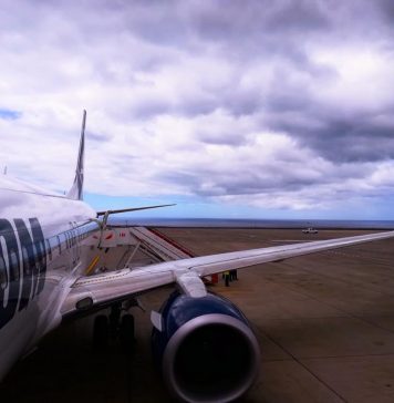 Avion Tarom Bucureşti – Madrid, aterizare de urgenţă. La bord se afla un pasager cu COVID
