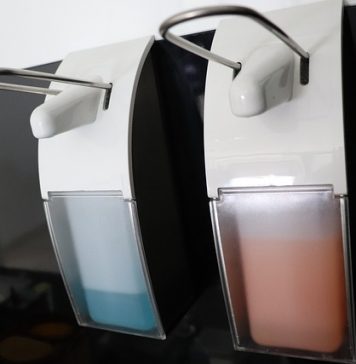 Sector 5: Aproximativ 150.000 de sticle de dezinfectant neconforme vor fi retrase din şcoli