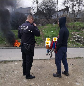 Sectorul 2: Amendă de 500 lei pentru un bărbat care a ars deșeuri pe domeniul public