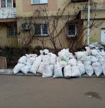 Amendă de 3.000 de lei pentru o persoană din Sectorul 6 care a depozitat pe domeniul public mai mulți saci cu deșeuri