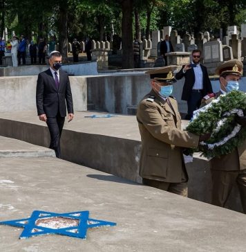 Ambasadorul Israelului, reacție la elogierea unor criminali de război de către un senator AUR: Sunt profund mâhnit de declarațiile consternante ale domnului senator Sorin Lavric