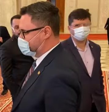 VIDEO Filmul scandalului între AUR și USR din Parlament. „Ești un zero barat, un nimeni în drum”