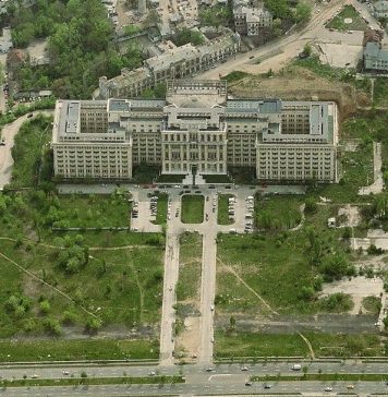 Scurt istoric/ Casa Academiei Române, o clădire încă nefinalizată, situată în locul mai multor străzi din cartierul Uranus