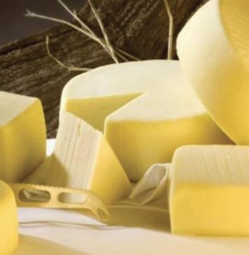 Cașcavalul de Săveni devine protejat şi recunoscut la nivelul Uniunii Europene