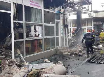 FOTO Incendiu puternic în Piața Veteranilor din Sectorul 6 al Capitalei