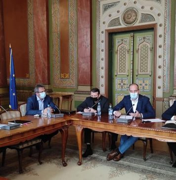 Vîlceanu(PNL), întâlnire cu sindicatele și directorul din Complexul Energetic Oltenia: Nu resping ideea ca salariaților să le fie redusă vârsta de pensionare și sunt gata sa susțin și in Parlament acest lucru