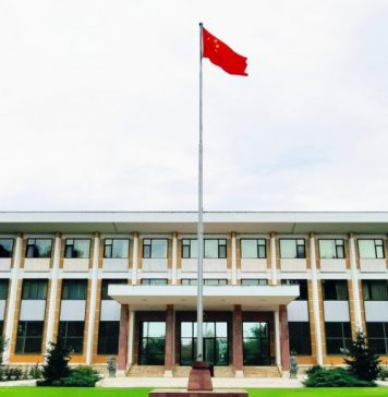 Ambasada Chinei recționează după adoptarea Legii privind rețelele 5G – Cere României să nu afecteze relația tradițională de prietenie și să trateze în mod echitabil companiile chineze!