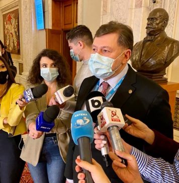 Alexandru Rafila: Persoanele care au avut COVID, dar sunt nevaccinate, se pot infecta cu tulpina indiană