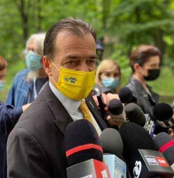 Orban: Nu există ipoteza unui premier USR PLUS