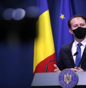 Cîţu: Vrem să menţinem prezenţa fizică în şcoli; ne gândim la introducerea testelor pe bază de salivă