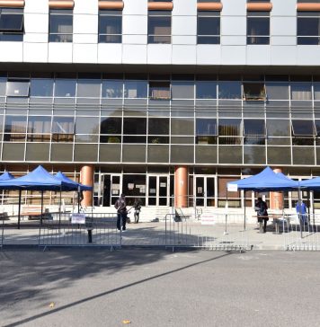 Primăria Sectorului 2 a deschis un ghișeu exterior pentru persoanele nevaccinate