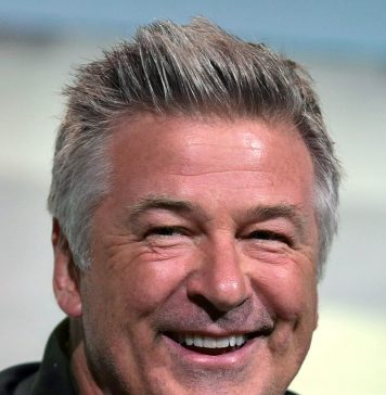 Actorul Alec Baldwin a împușcat mortal o femeie pe platourile de filmare