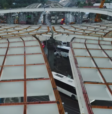 Pasajul Domnești capătă forma finală. S-a închis cercul giratoriului suspendat – VIDEO