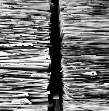 Instituţiile publice nu vor mai putea solicita copii după acte. Se subțiează dosarul cu șină