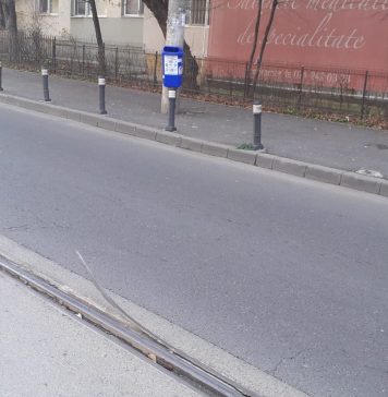 O bucată de șină pe care circulă tramvaiul 36 s-a desprins