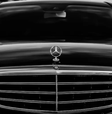 Mercedes-Benz a pierdut titlul de lider global pe segmentul mașinilor de lux