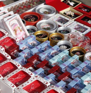 Mărţişoarele pot fi comercializate în şapte pieţe din Sectorul 1