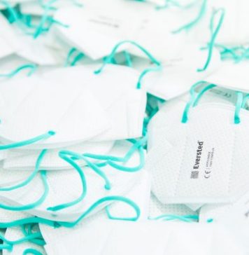 Vânzarea măștilor respiratorii tip FFP2 s-a dublat în ultimele 72 de ore