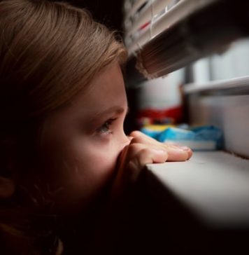 Restricțiile care intră în vigoare azi vor fi evaluate la două săptămâni și pot fi înăsprite