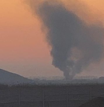 Poluare extremă în București de la incendiatorii de autoturisme: „Se ard zeci de tone de cauciucuri”