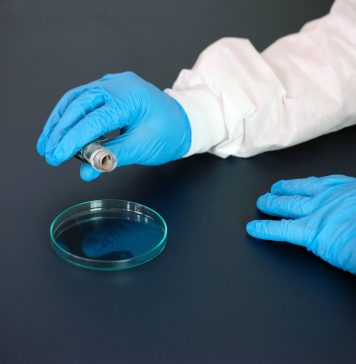 Ministerul Sănătăţii a organizat la granițele cu Ucraina echipe care fac triajul epidemiologic și consultă refugiații