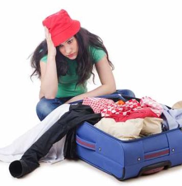 Cum să-ți organizezi bagajul pentru un city break romantic