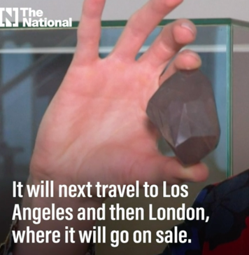 Diamantul negru „Enigma”, vechi de 1 miliard de ani și care ar putea proveni din spațiu, scos la vânzare