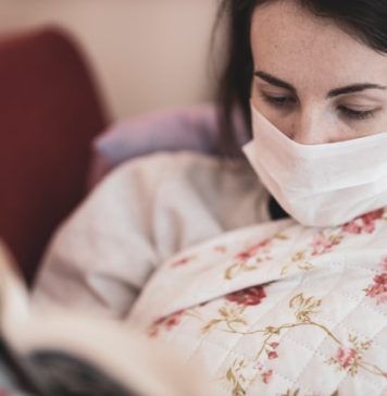 Studiu: 57% dintre pacienții cu afecțiuni Long Covid suferă de oboseală cronică