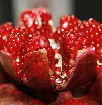 O nouă alertă alimentară. Fructe cu pesticide peste limita admisă, în supermarketuri