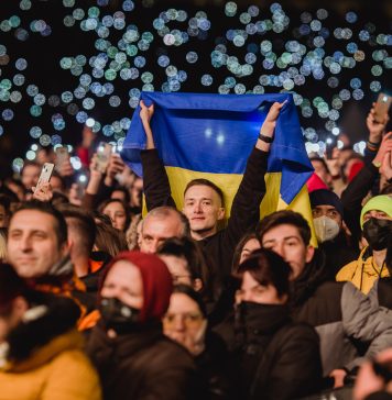 WE ARE ONE a strâns peste 4.5 milioane de lei, bani donați către Crucea Roșie