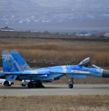 Aeronava Suhoi 27 din Ucraina a părăsit spaţiul aerian al României – FOTO
