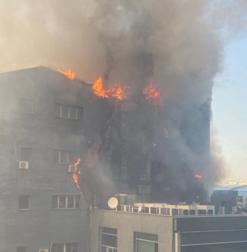 Raed Arafat: Centrul comercial din Sectorul 5 nu avea autorizaţie de securitate la incendiu