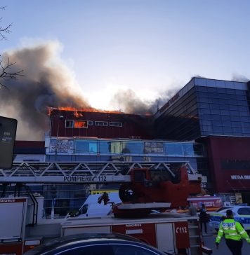 NEWS ALERT! Incendiu puternic la un centru comercial din Sectorul 5. A fost emis mesaj RO-ALERT – FOTO/VIDEO
