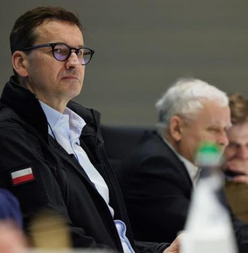 Premierul Poloniei îndeamnă liderii din UE și SUA să se deplaseze la Kiev în semn de solidaritate