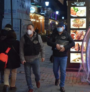 Bucureșteni sancționați pentru fapte antisociale, în Centrul Vechi