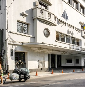 Primăria București vrea să cumpere sediul ARCUB din strada Batiștei