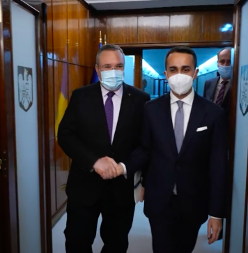 Ciucă: Salutăm inițiativa Comisiei Europene de a sprijini statele membre care găzduiesc refugiați ucraineni