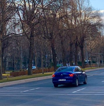 Primăria Sectorului 3 trasează benzi rezonatoare pe străzile cu trafic intens – FOTO