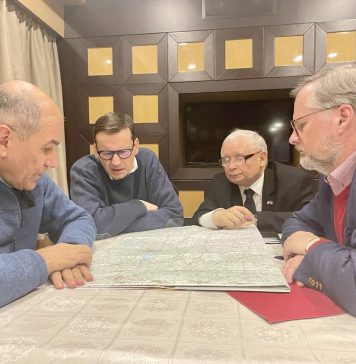 Premierii Cehiei, Poloniei și Sloveniei au ajuns cu trenul în Kiev pentru a discuta cu Volodimir Zelenski