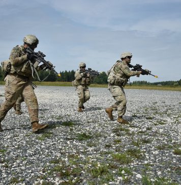 Statele Unite trimit încă 500 de soldaţi în patru țări, printre care și România