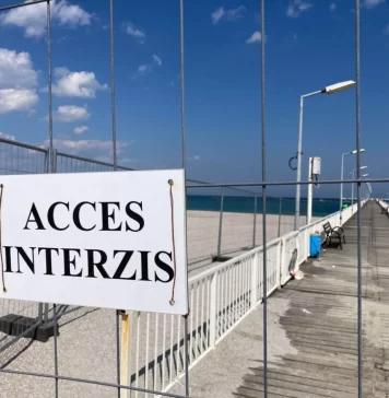 Accesul pe Pasarela din Mamaia, interzis și în acest sezon estival