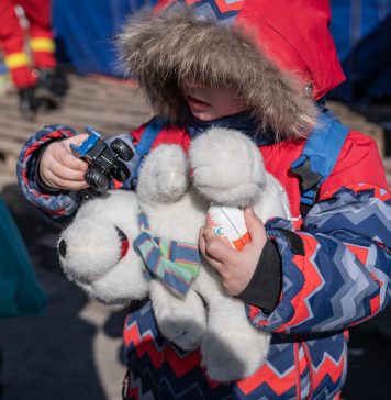 #SuntAici. Utilizatorii Revolut pot face donații prin aplicație pentru Hope and Homes for Children România