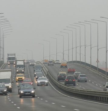 Raport. Bucureștiul se sufocă de construcţii, mizerie, trafic şi lipsa de verdeaţă